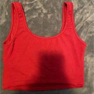 Basic red tank